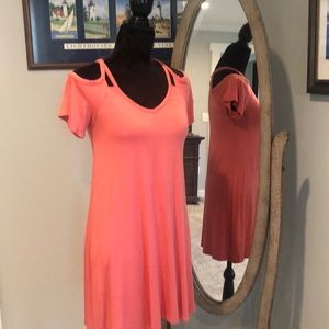 👙 Cute Gianni Bini Tee Shirt Dress/coverup.